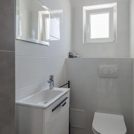 Family Friendly House With A Swimming Pool Veprinac, Opatija - 27891 Сasa de vacaciones *